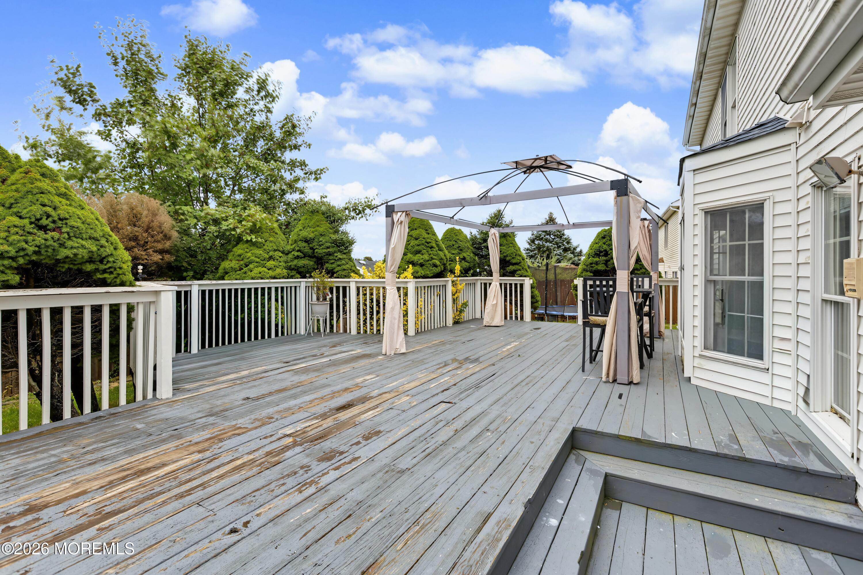 46 Deer Run Drive S Barnegat NJ 08005