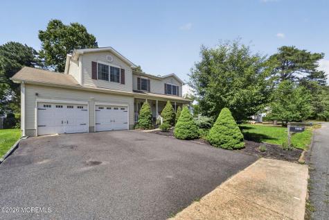 2133 4th Avenue Toms River NJ 08757
