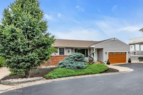 632 Princeton Avenue Brick NJ 08724