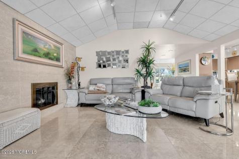 632 Princeton Avenue Brick NJ 08724