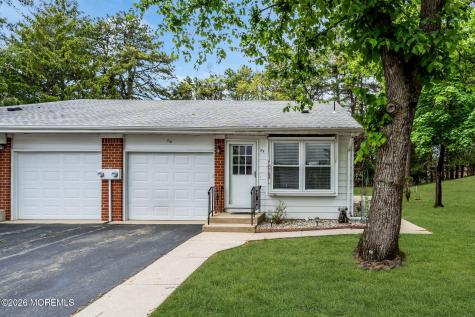 9 B Moccasin Drive Whiting NJ 08759
