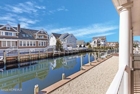 305 Sloop Lane Mantoloking NJ 08738
