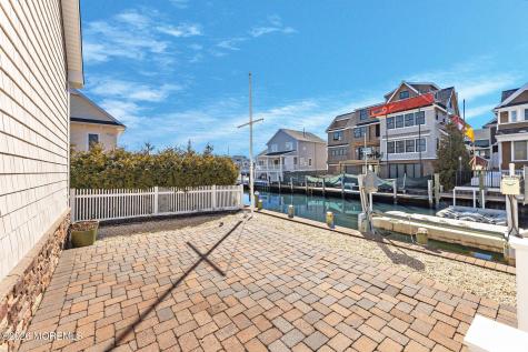 305 Sloop Lane Mantoloking NJ 08738