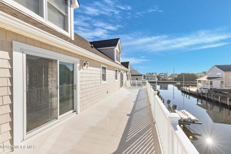 305 Sloop Lane Mantoloking NJ 08738