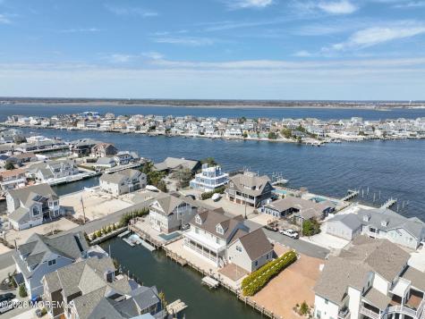 305 Sloop Lane Mantoloking NJ 08738