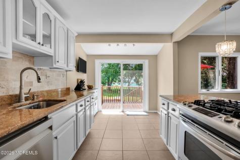 37 Gordons Corner Road Manalapan NJ 07726