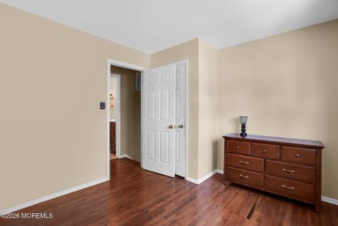 37 Gordons Corner Road Manalapan NJ 07726