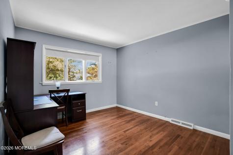 37 Gordons Corner Road Manalapan NJ 07726