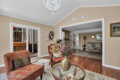 37 Gordons Corner Road Manalapan NJ 07726