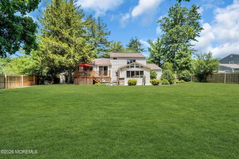 37 Gordons Corner Road Manalapan NJ 07726
