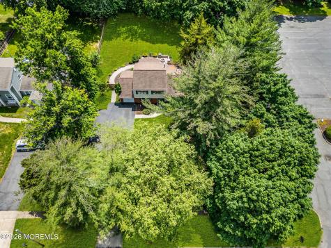 37 Gordons Corner Road Manalapan NJ 07726