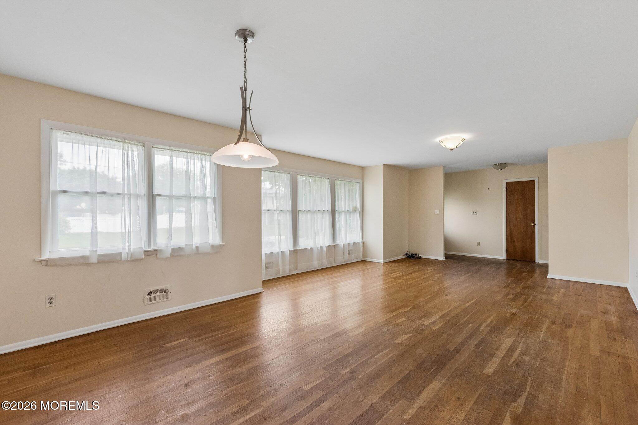 27 Springhill Drive Howell NJ 07731