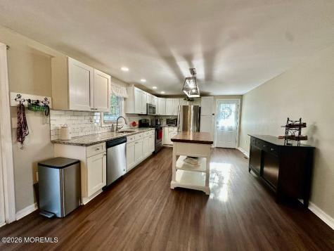 716 7th Avenue Toms River NJ 08757