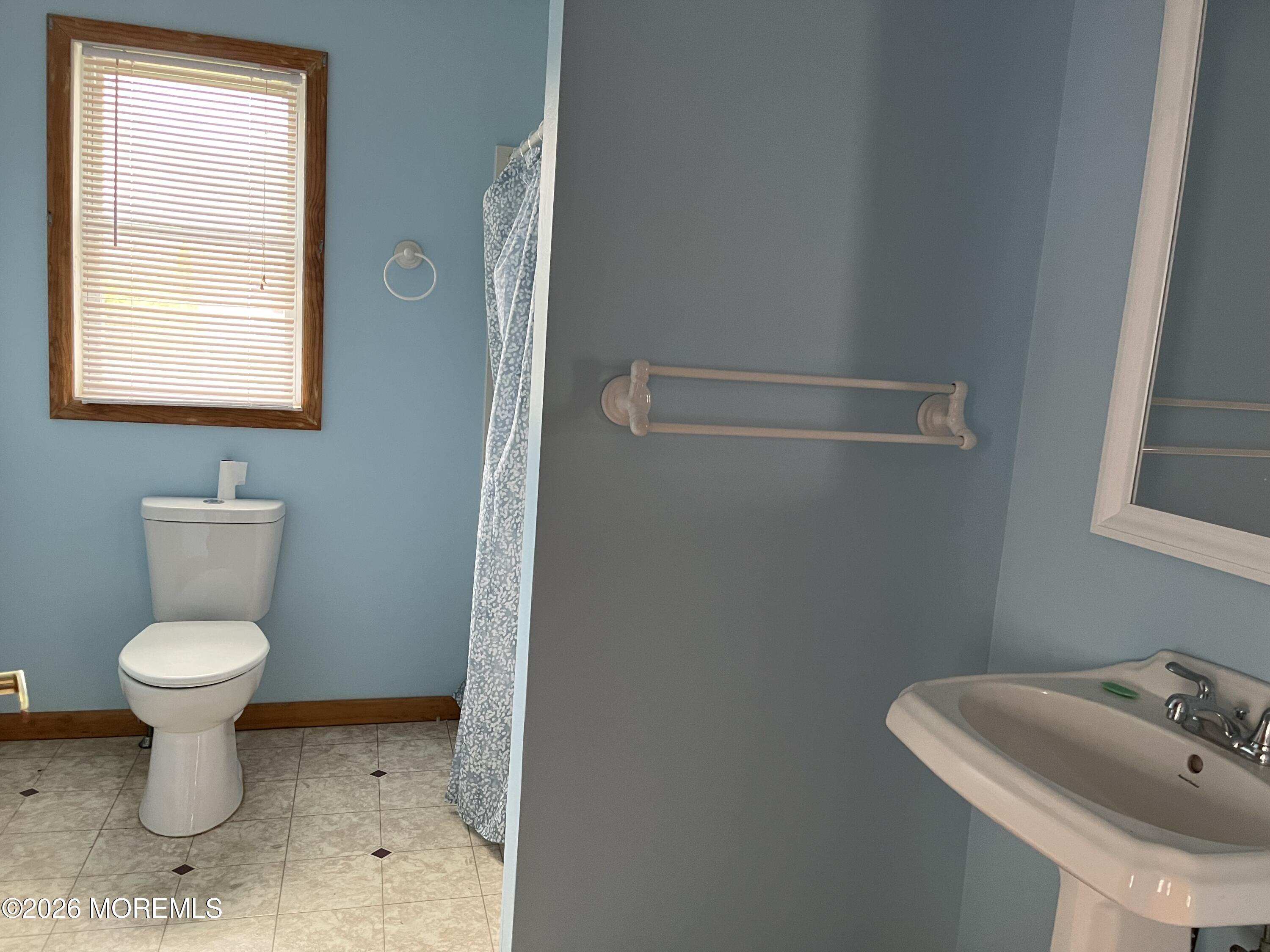 112 1st Avenue Tuckerton NJ 08087