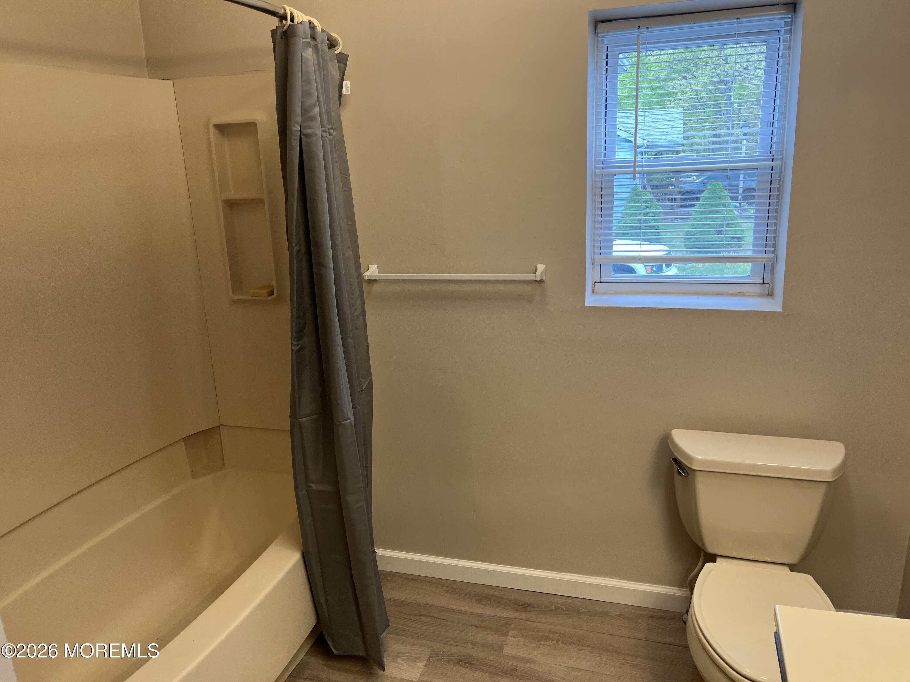 112 1st Avenue Tuckerton NJ 08087