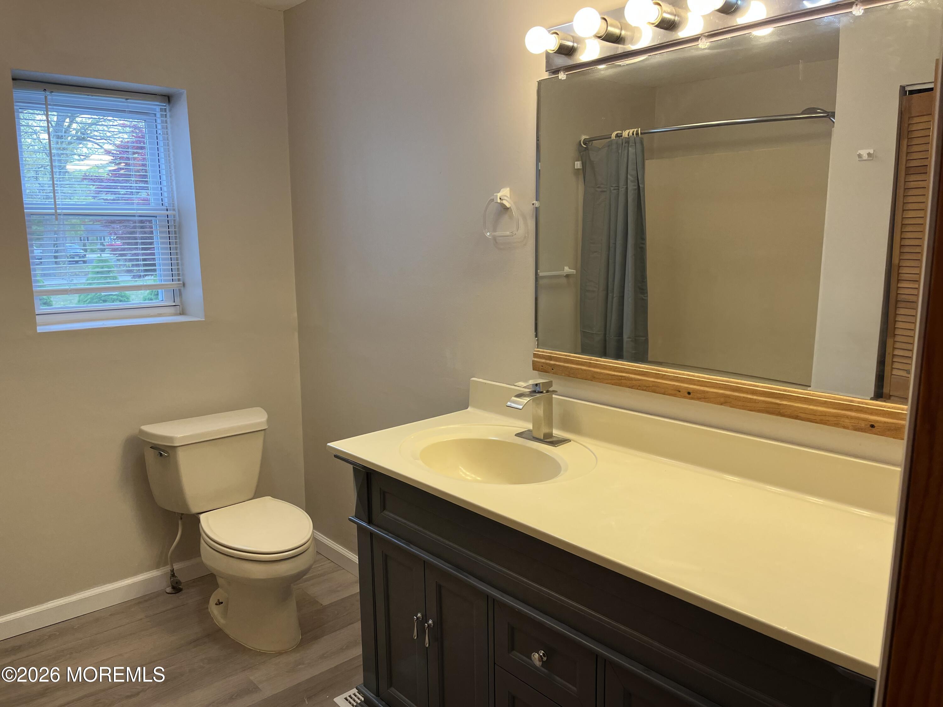 112 1st Avenue Tuckerton NJ 08087