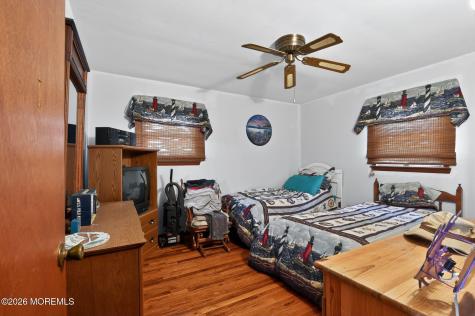 40 Iowa Court Little Egg Harbor NJ 08087