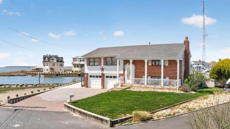 40 Iowa Court Little Egg Harbor NJ 08087