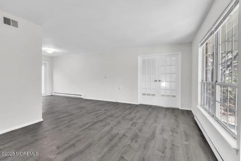 519A Cheshire Court Manchester NJ 08759