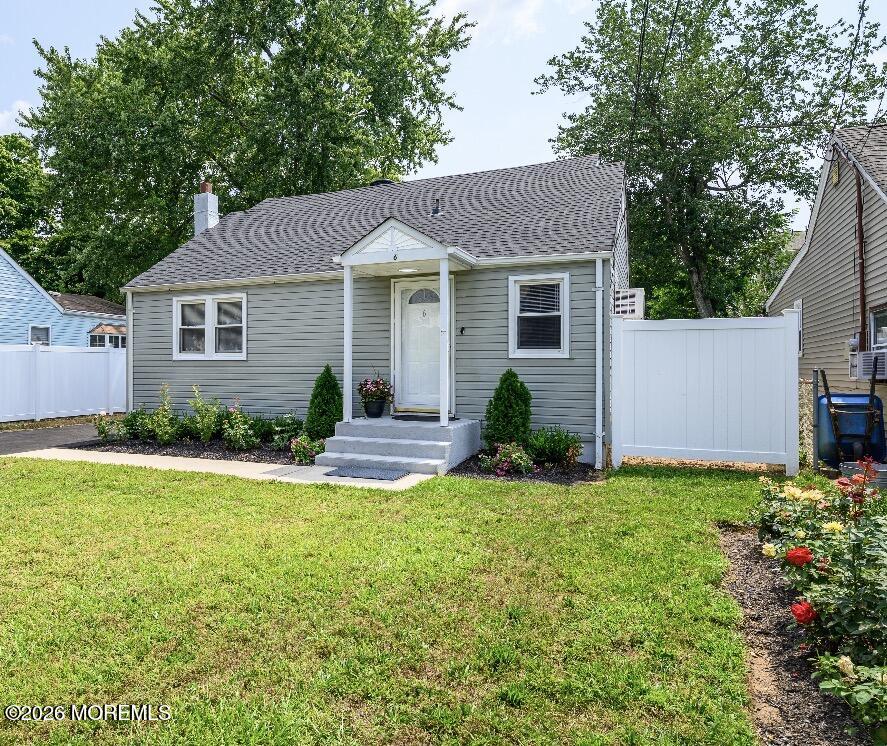6 Avenue A Helmetta NJ 08828