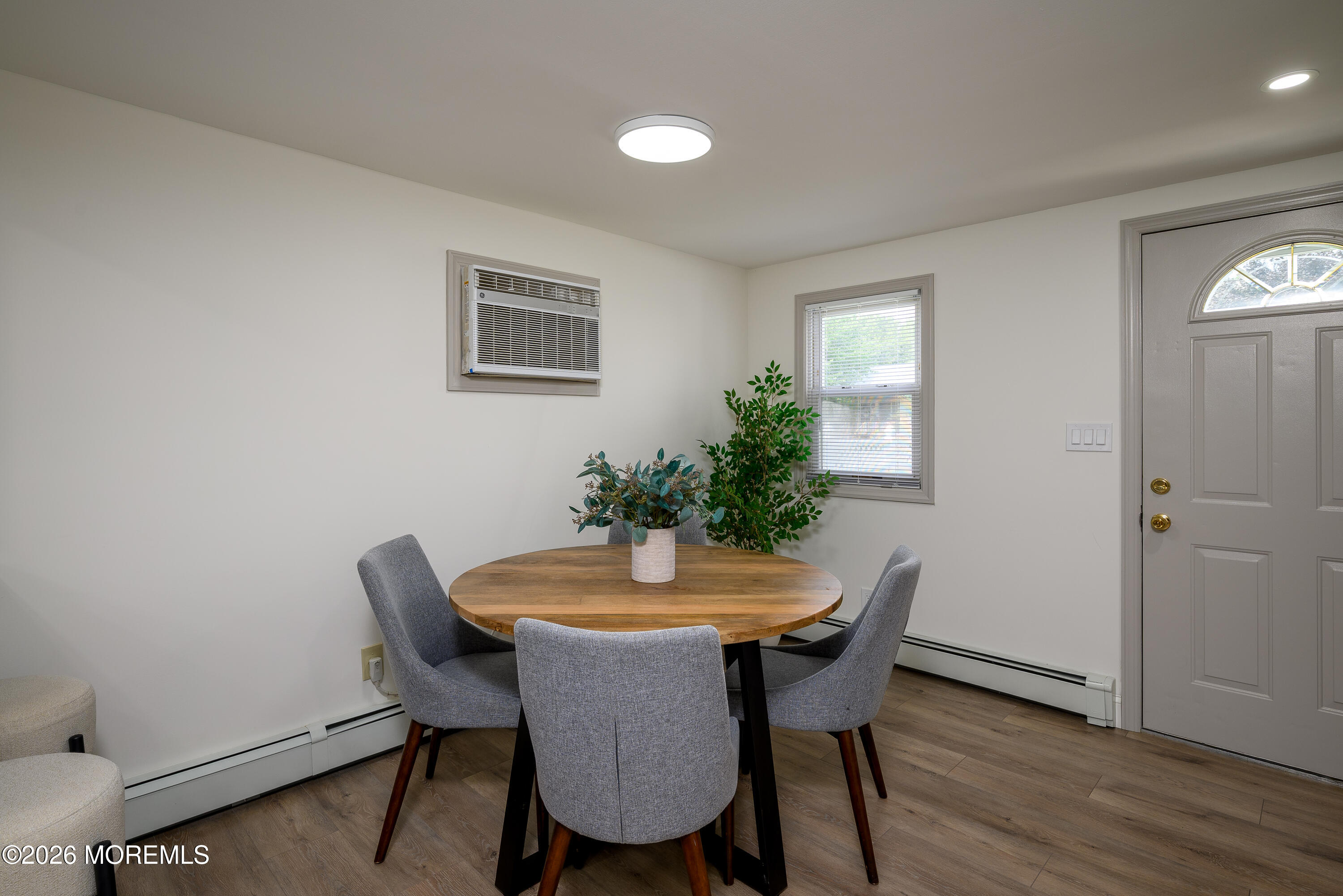 6 Avenue A Helmetta NJ 08828