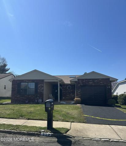 27 Coventry Terrace Marlboro NJ 07746