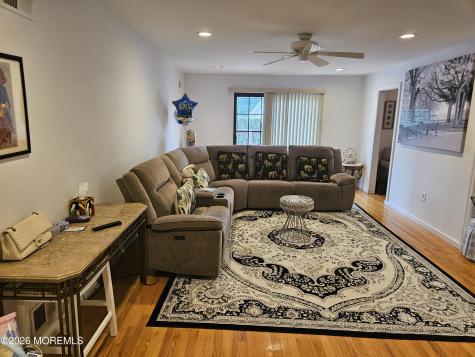 27 Coventry Terrace Marlboro NJ 07746