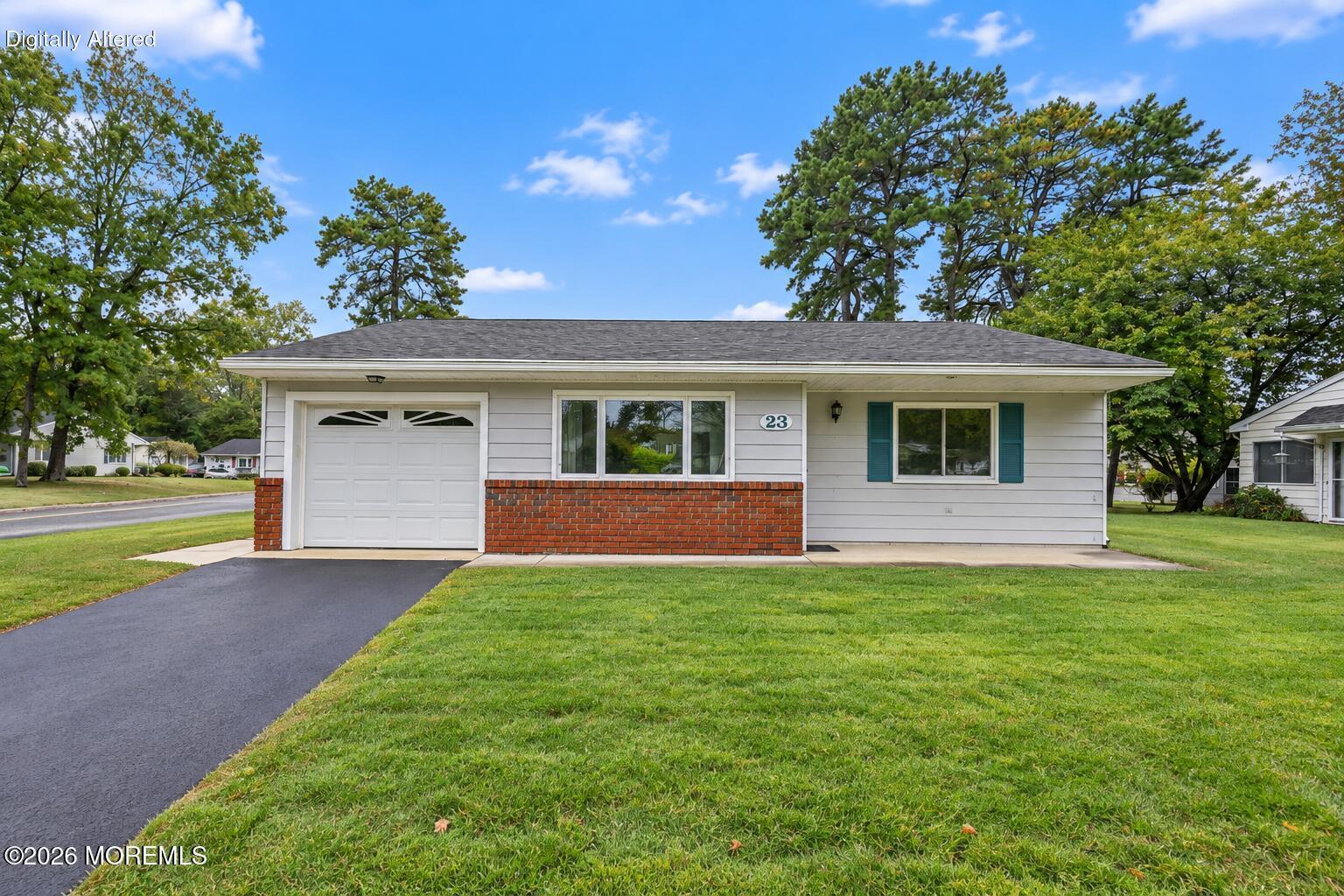 23 Maine Avenue Manchester NJ 08759