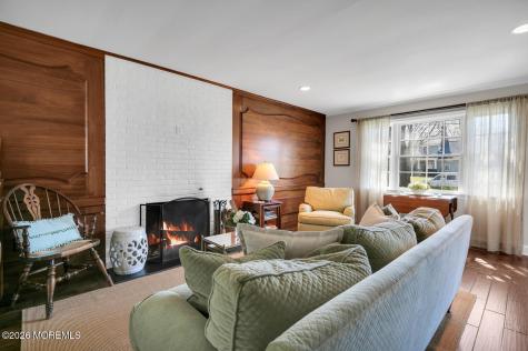 19 Laurelwood Drive Little Silver NJ 07739