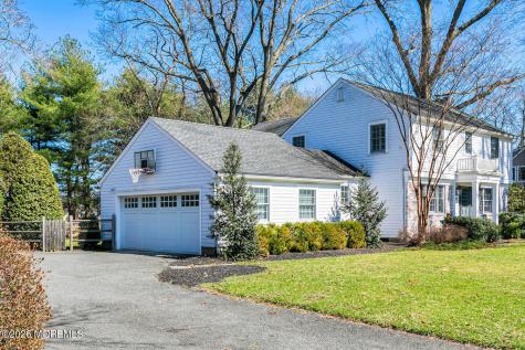 19 Laurelwood Drive Little Silver NJ 07739