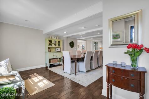 19 Laurelwood Drive Little Silver NJ 07739