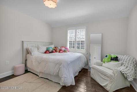 19 Laurelwood Drive Little Silver NJ 07739