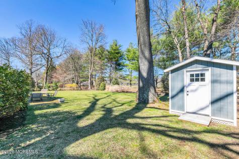 19 Laurelwood Drive Little Silver NJ 07739