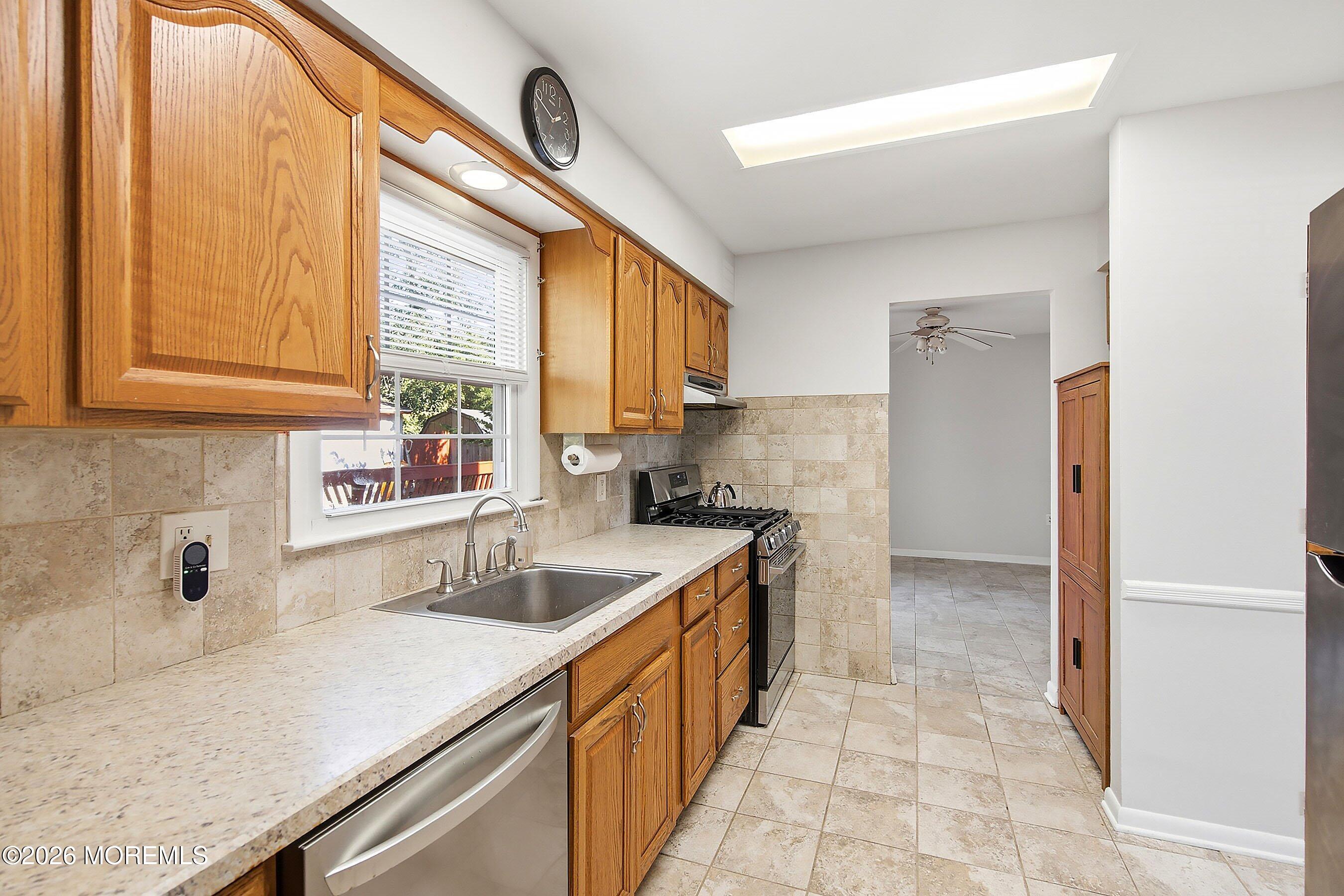 9 Poplar Street Howell NJ 07731