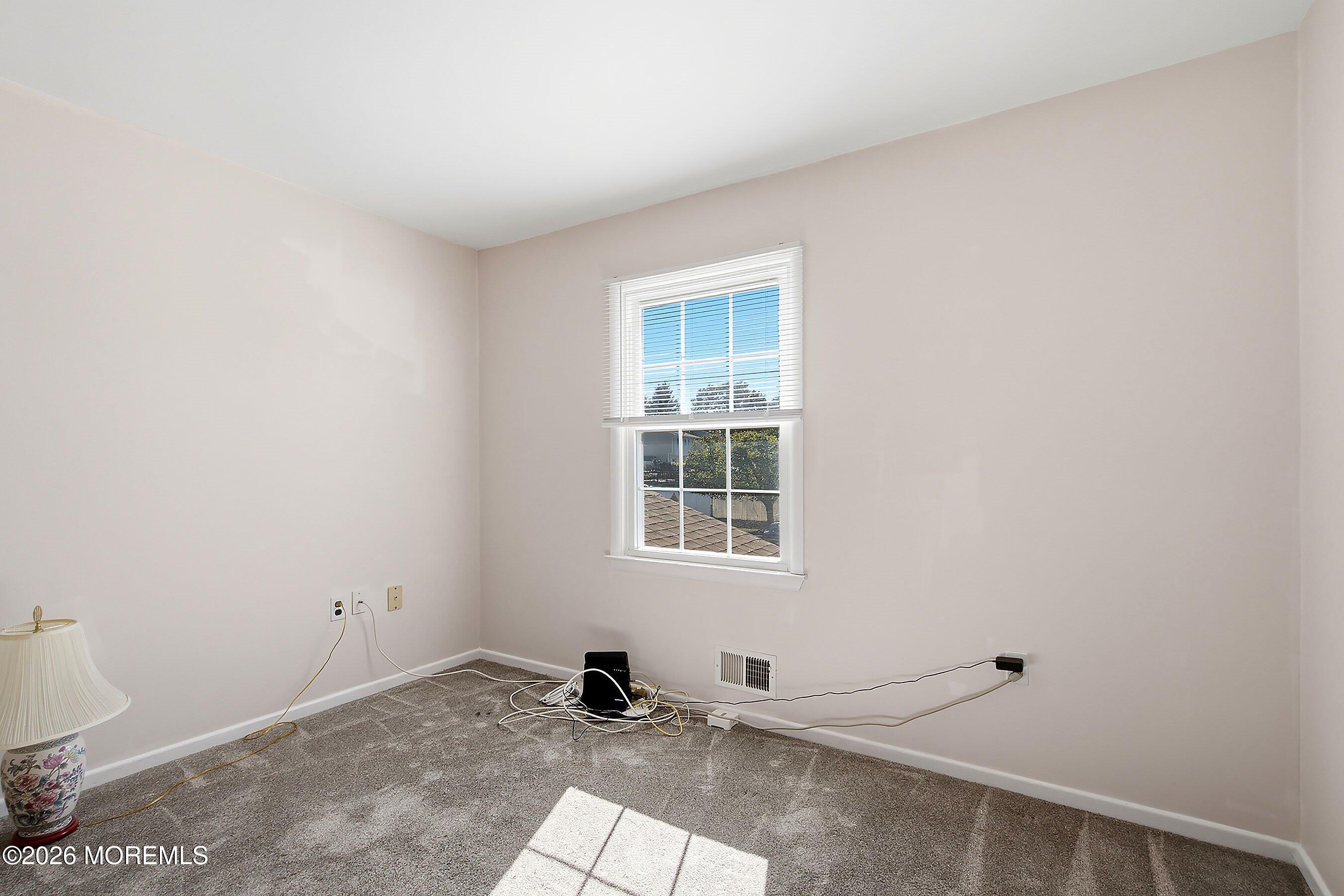 9 Poplar Street Howell NJ 07731