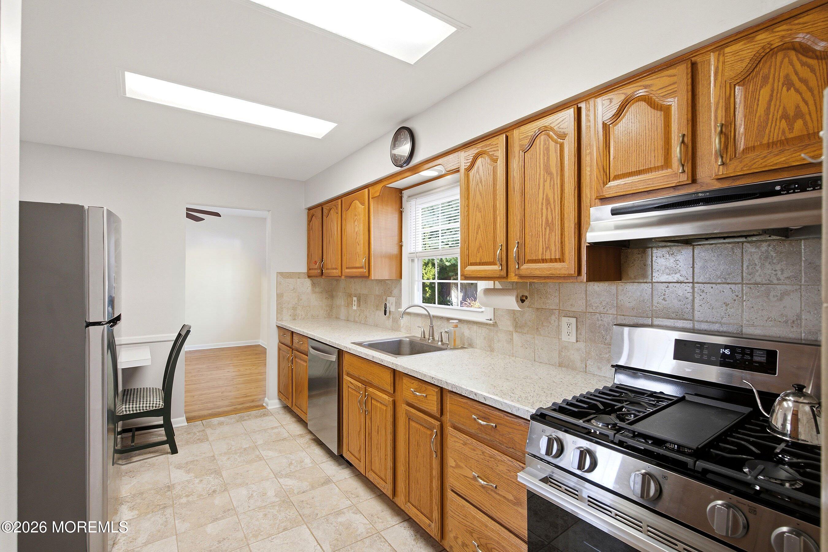 9 Poplar Street Howell NJ 07731