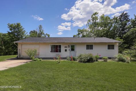 426 Applegate Avenue Toms River NJ 08757