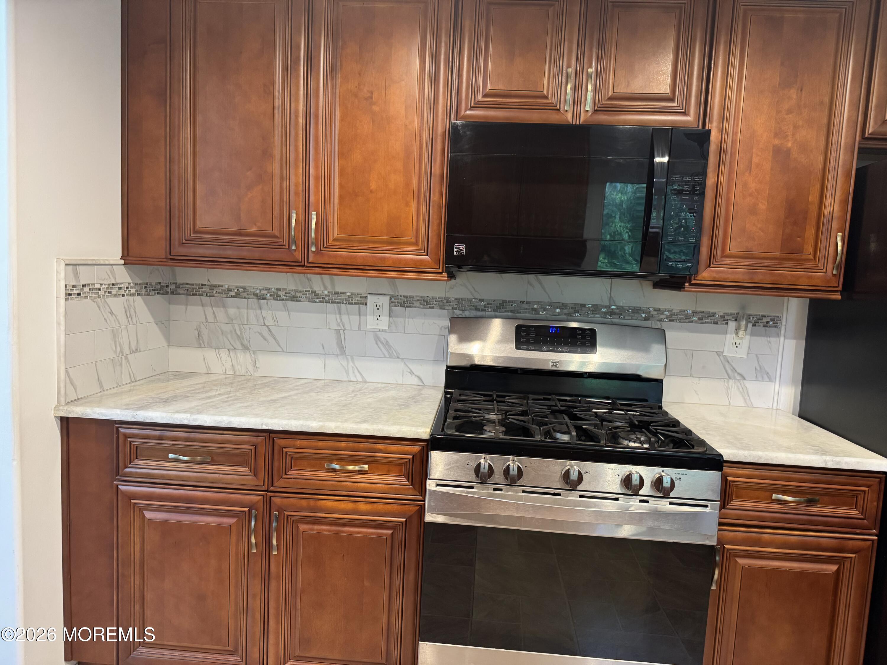 990A Buckingham Drive Manchester NJ 08759
