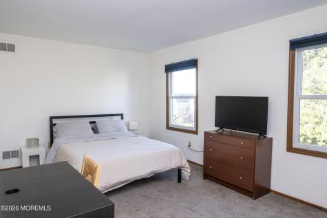 28 Florence Avenue Leonardo NJ 07737