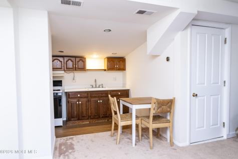 28 Florence Avenue Leonardo NJ 07737