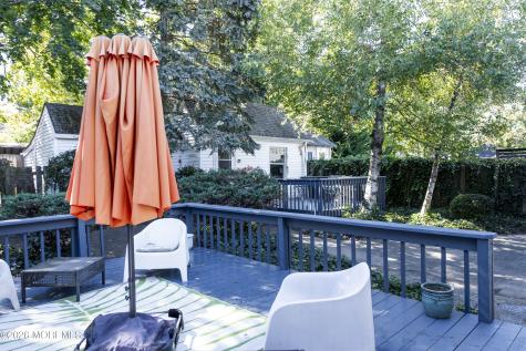 28 Florence Avenue Leonardo NJ 07737