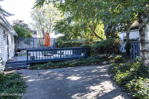 28 Florence Avenue Leonardo NJ 07737