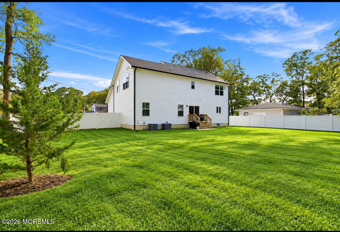 168 Station Road Bayville NJ 08721