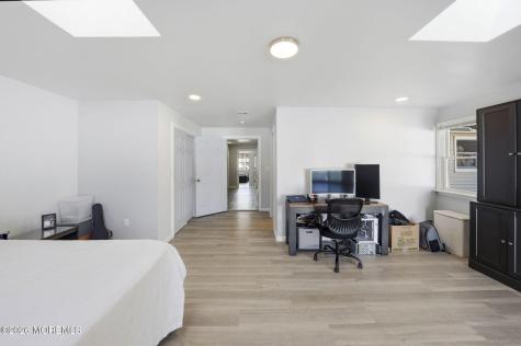 67 London Road Brick NJ 08723