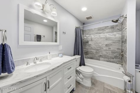 67 London Road Brick NJ 08723