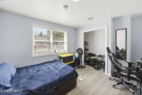 67 London Road Brick NJ 08723