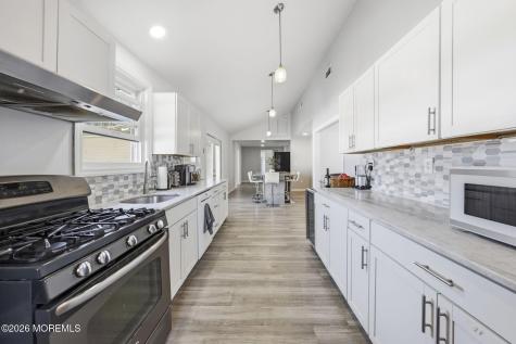 67 London Road Brick NJ 08723
