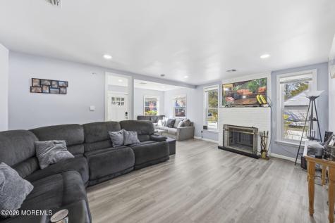 67 London Road Brick NJ 08723