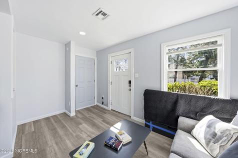 67 London Road Brick NJ 08723