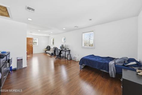 67 London Road Brick NJ 08723